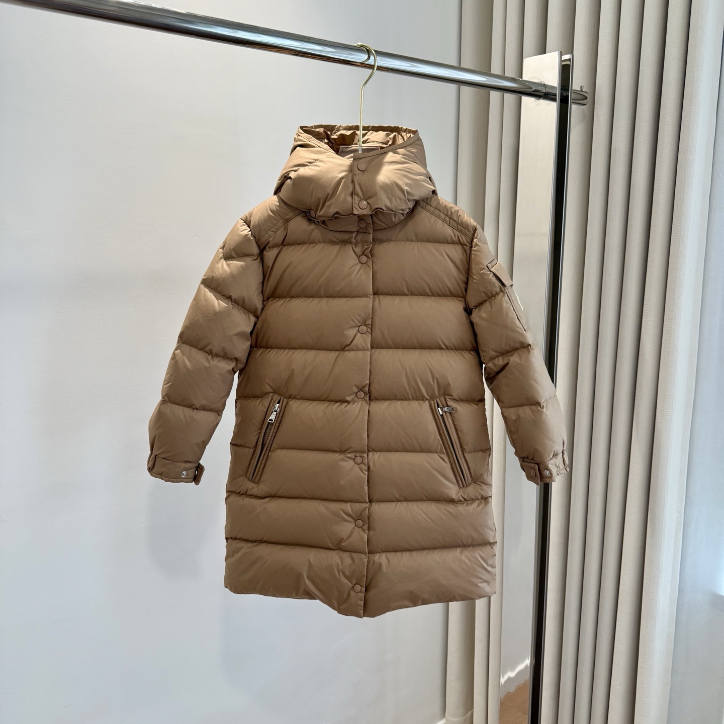 Cheap Moncle Children's Down jacket in 228606, $170 USD- [IB228606] - Replica Down jacket