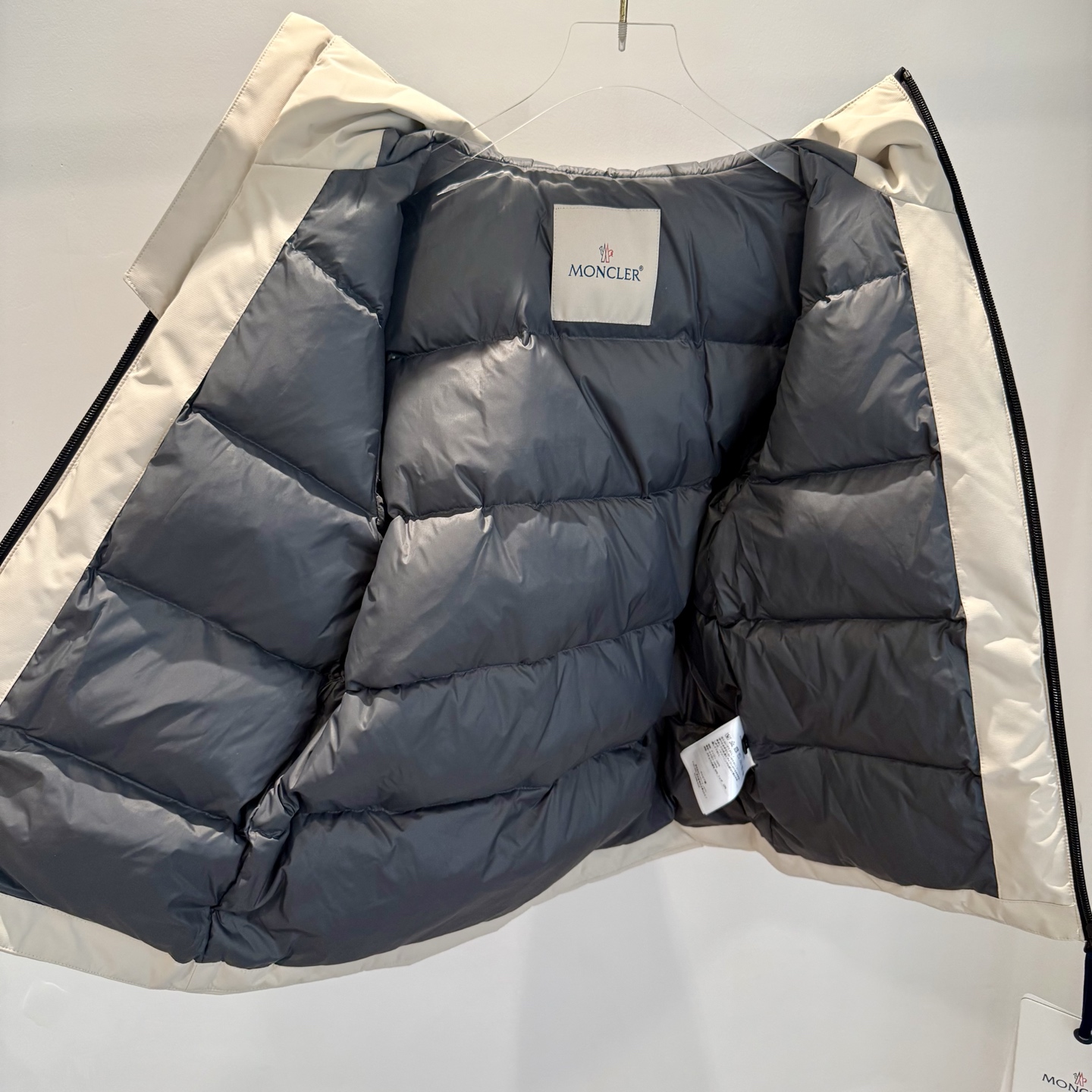 Cheap Moncle Children's Down jacket  in 228622, $135 USD- [IB228622] - Replica Down jacket