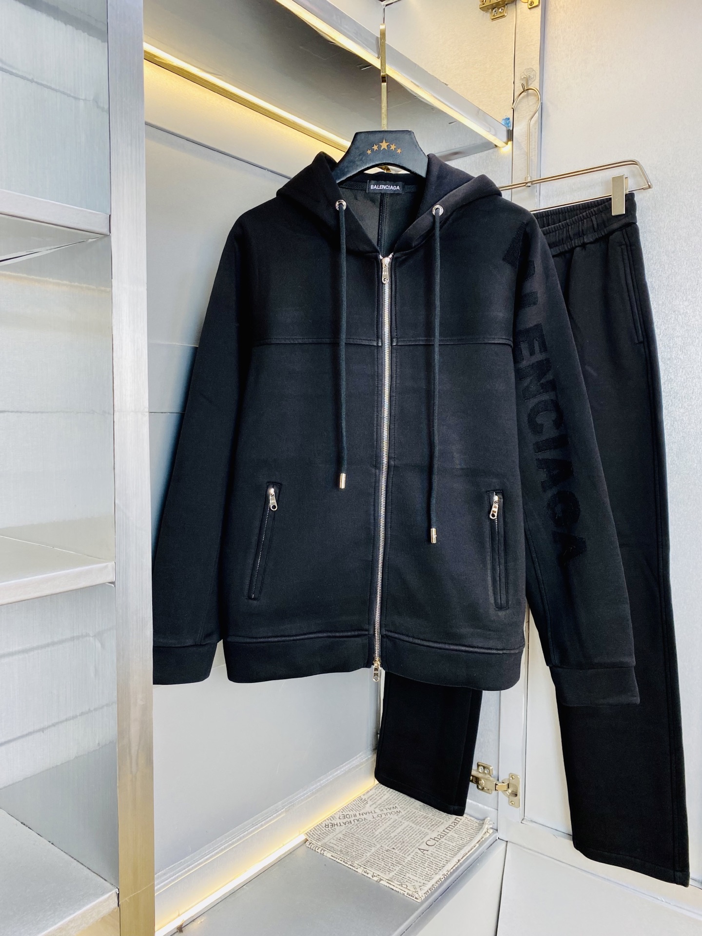 Cheap Balenciaga Tracksuits in 228688, $135 USD- [IB228688] - Replica Balenciaga Tracksuits