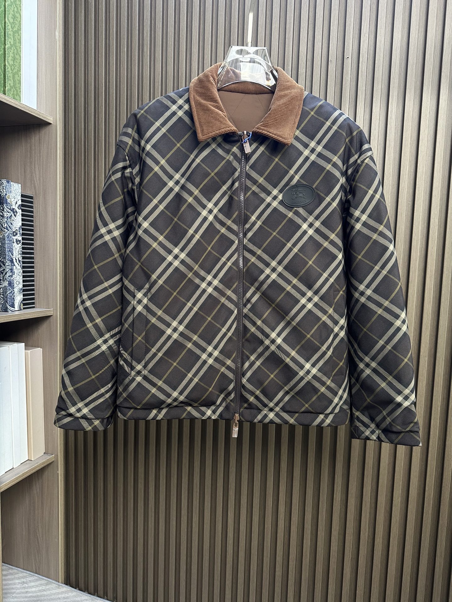 Cheap Burberry Trench Coats For Men in 228693, $150 USD- [IB228693] - Replica Burberry Trench Coats For Men