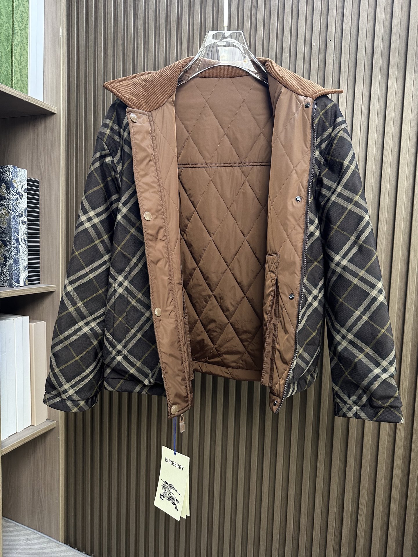 Cheap Burberry Trench Coats For Men in 228693, $150 USD- [IB228693] - Replica Burberry Trench Coats For Men