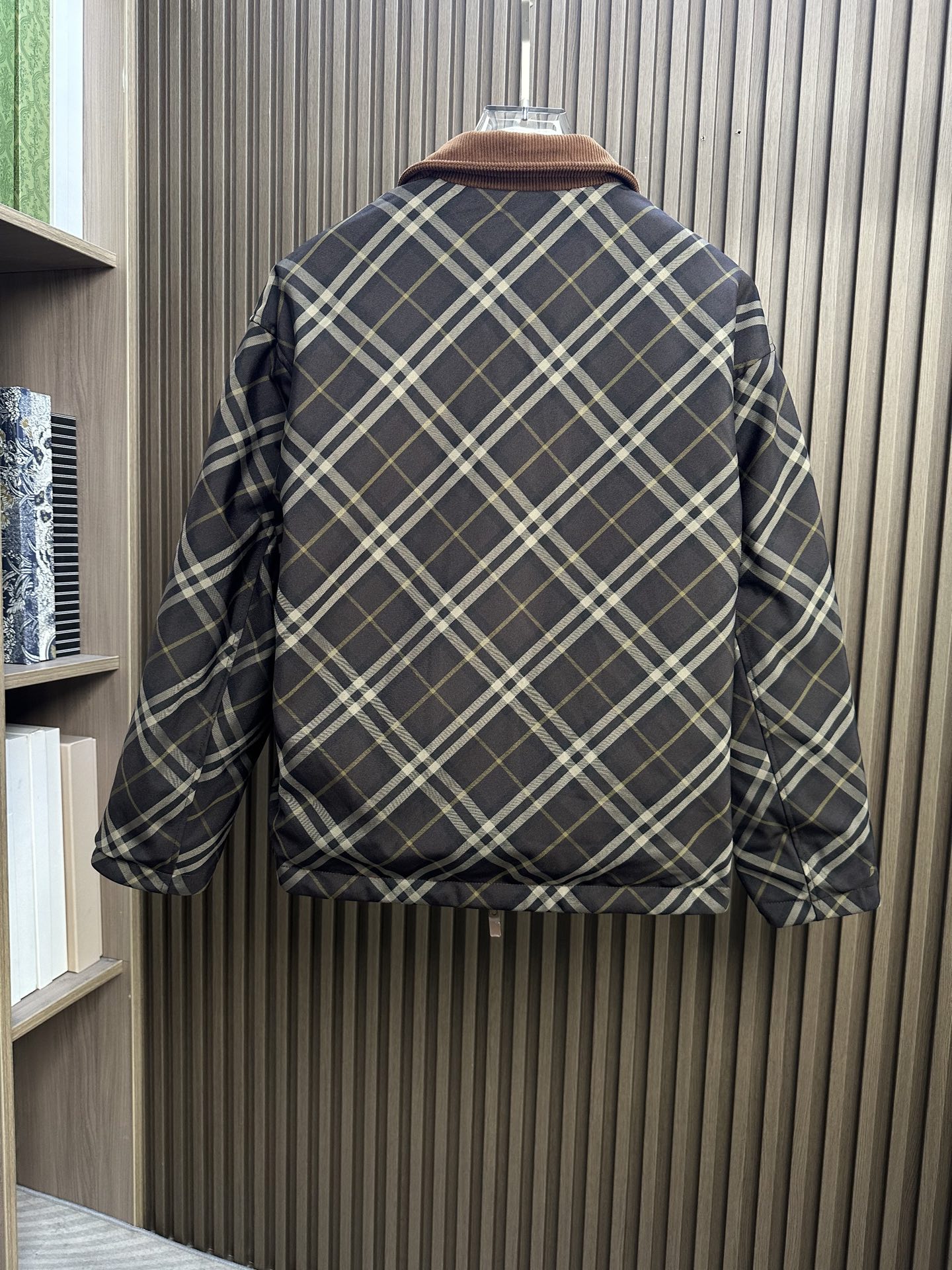 Cheap Burberry Trench Coats For Men in 228693, $150 USD- [IB228693] - Replica Burberry Trench Coats For Men