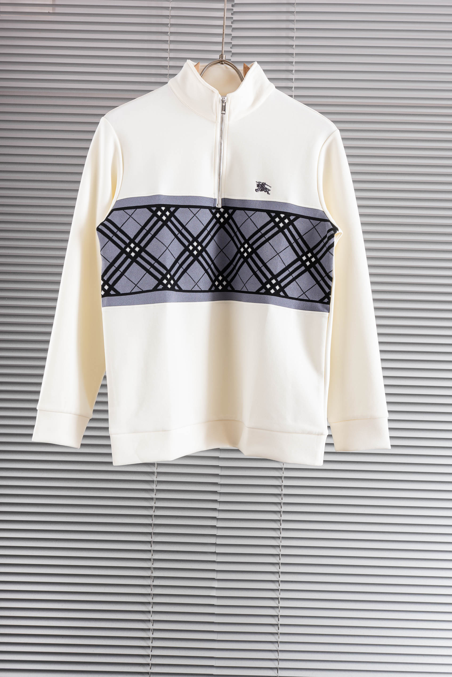 Cheap Burberry Hoodies for Men in 228695, $75 USD- [IB228695] - Replica Burberry Hoodies for Men