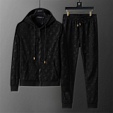 Louis Vuitton Tracksuits for Men in 225271