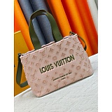 Louis Vuitton AAA Quality Handbags in 227033