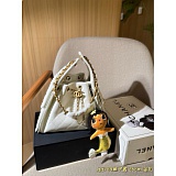 Chanel AAA quality Handbags in 228216