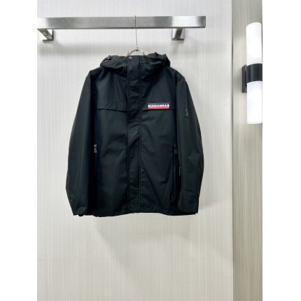 Cheap Gucci Thin Jackets For Men in 229186, $100 USD- [IB229186] - Replica Gucci Thin Jackets For Men