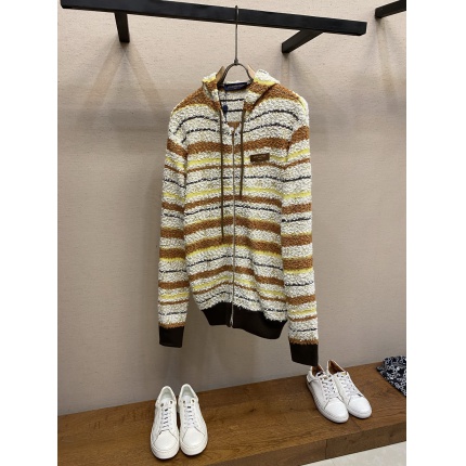 Louis Vuitton Thin Jackets For Men in 229473