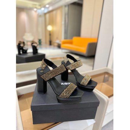 Balenciaga Sandals For Women in 229696
