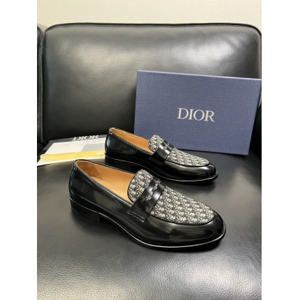 Dior Leather Shoes in 229788
