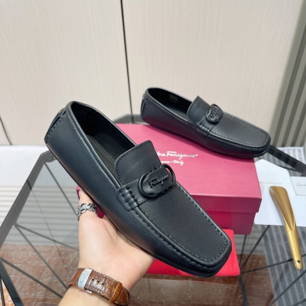 Ferragamo Loafers and Drivers For Men in 229821