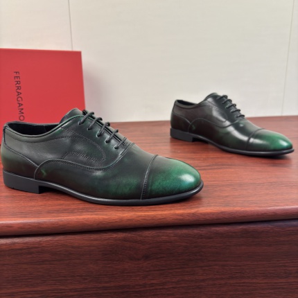 Ferragamo Dress Shoes For Men in 229847