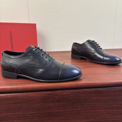 Ferragamo Dress Shoes For Men in 229848
