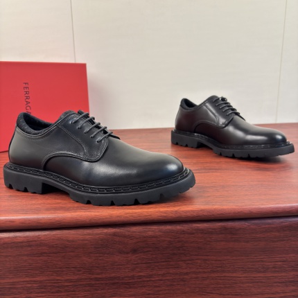 Ferragamo Dress Shoes For Men in 229849