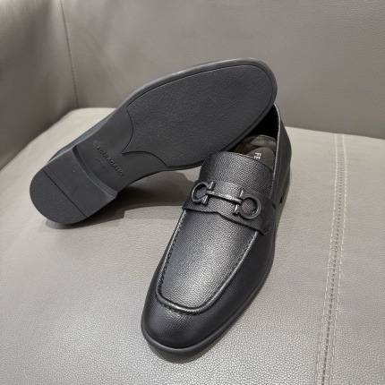 Ferragamo Loafers and Drivers For Men in 229857