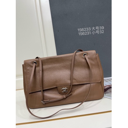 Cheap Chanel AAA quality Handbags in 230071, $140 USD- [IB230071] - Replica Chanel AAA quality Handbags
