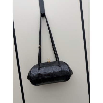 Cheap Chanel AAA quality Handbags in 230096, $140 USD- [IB230096] - Replica Chanel AAA quality Handbags