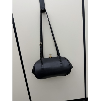 Cheap Chanel AAA quality Handbags in 230098, $140 USD- [IB230098] - Replica Chanel AAA quality Handbags