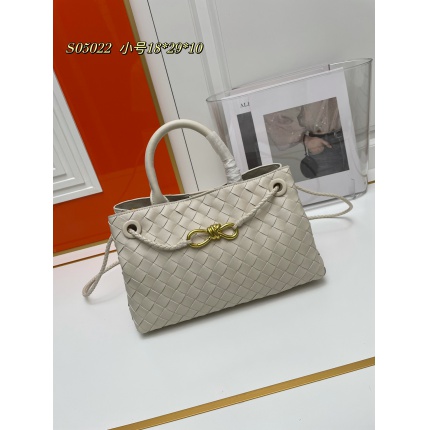 bottega veneta bags in 230227