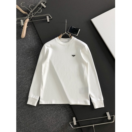 Prade Long-Sleeved T-Shirts in 230265