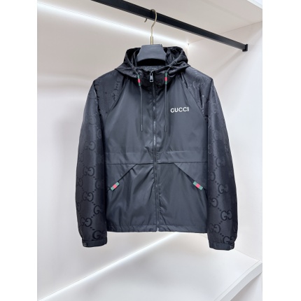 Gucci Thin Jackets For Men in 230275