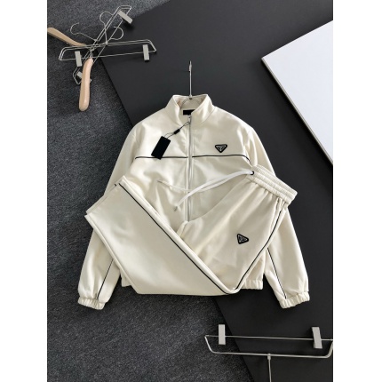 Prada Tracksuits for Men in 230368