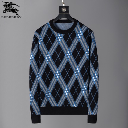 Burberry Sweaters for Men in 230617