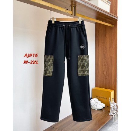 Gucci Pants for Men in 230669