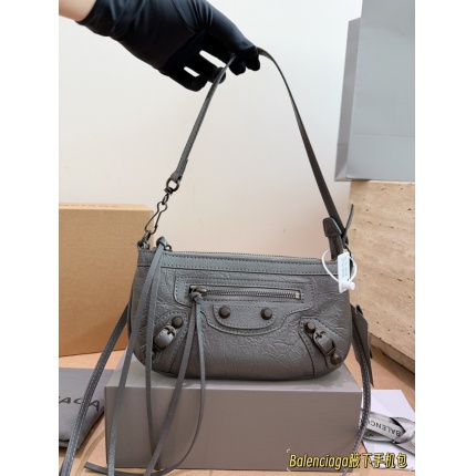 Cheap Balenciaga high quality Handbags in 230790, $85 USD- [IB230790] - Replica Balenciaga high quality Handbags