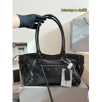 Cheap Balenciaga high quality Handbags in 230793, $135 USD- [IB230793] - Replica Balenciaga high quality Handbags