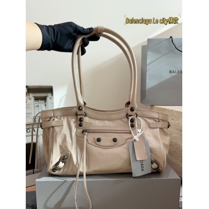 Cheap Balenciaga high quality Handbags in 230794, $135 USD- [IB230794] - Replica Balenciaga high quality Handbags
