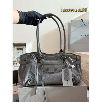 Cheap Balenciaga high quality Handbags in 230795, $135 USD- [IB230795] - Replica Balenciaga high quality Handbags
