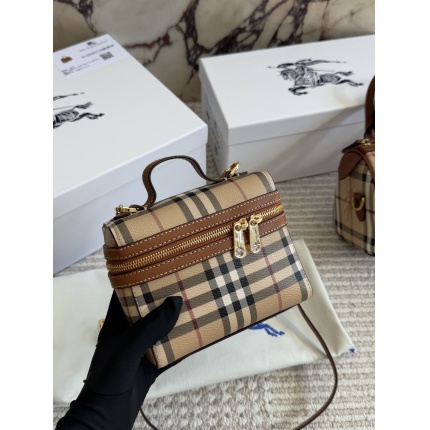 Cheap Burberry AAA Quality Handbags in 230812, $85 USD- [IB230812] - Replica Burberry AAA Quality Handbags