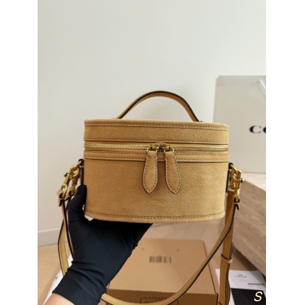 Cheap Chanel AAA quality Handbags in 230889, $90 USD- [IB230889] - Replica Chanel AAA quality Handbags