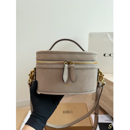 Cheap Chanel AAA quality Handbags in 230892, $90 USD- [IB230892] - Replica Chanel AAA quality Handbags