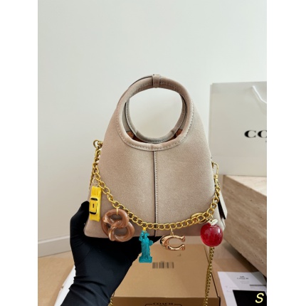 Cheap Chanel AAA quality Handbags in 230898, $90 USD- [IB230898] - Replica Chanel AAA quality Handbags
