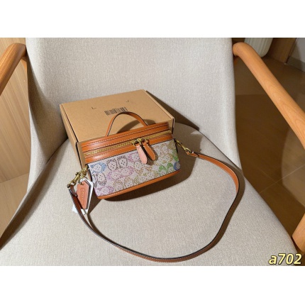 Cheap Coach Cross Bags in 230915, $105 USD- [IB230915] - Replica Coach Cross Bags
