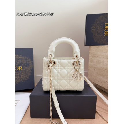 Cheap Dior AAA Quality Handbags in 230949, $100 USD- [IB230949] - Replica Dior AAA Quality Handbags