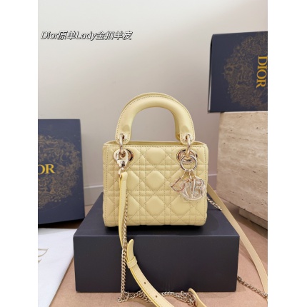 Cheap Dior AAA Quality Handbags in 230950, $100 USD- [IB230950] - Replica Dior AAA Quality Handbags