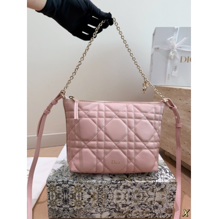 Cheap Dior AAA Quality Handbags in 230985, $120 USD- [IB230985] - Replica Dior AAA Quality Handbags