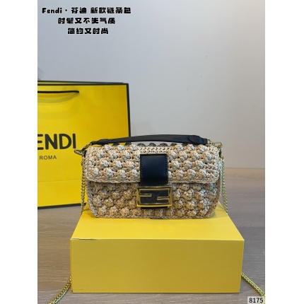 Fendi AAA+++ Handbags in 231032