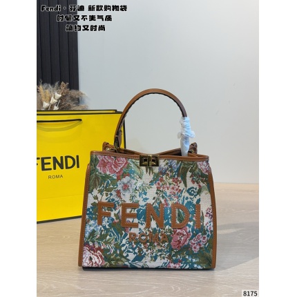 Cheap Fendi AAA+++ Handbags in 231050, $90 USD- [IB231050] - Replica Fendi AAA+++ Handbags