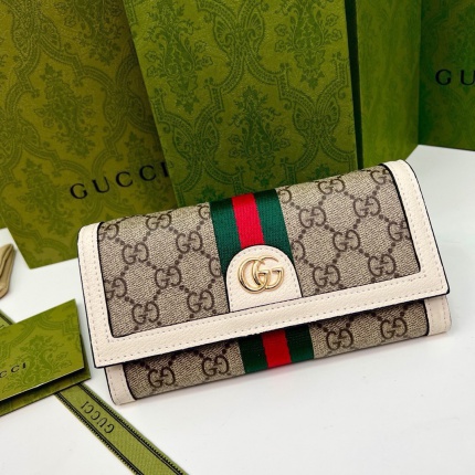 Gucci AAA quality Wallets in 231113