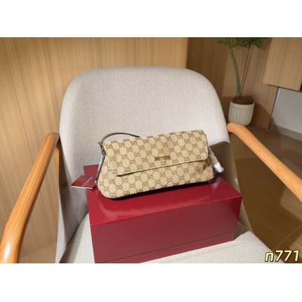 Cheap Gucci AAA Quality Handbags in 231129, $75 USD- [IB231129] - Replica Gucci AAA Quality Handbags