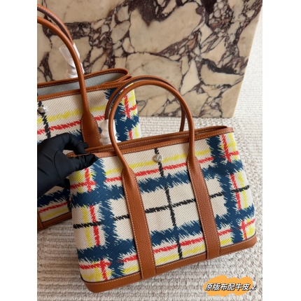 Cheap Hermes  AAA Quality Handbags in 231147, $145 USD- [IB231147] - Replica Hermes  AAA Quality Handbags