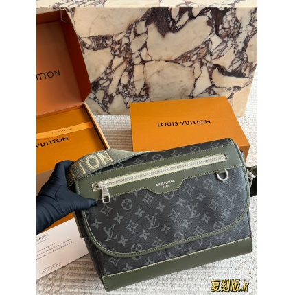 Cheap Louis Vuitton AAA+++ bags For Men in 231194, $105 USD- [IB231194] - Replica Louis Vuitton AAA+++ bags For Men