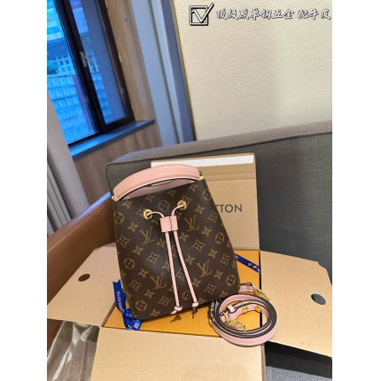 Cheap Louis Vuitton AAA Quality Handbags in 231198, $90 USD- [IB231198] - Replica Louis Vuitton AAA Quality Handbags