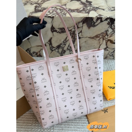 MCM aaa quality Handbags in 231211