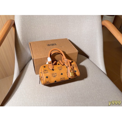 MCM aaa quality Handbags in 231216