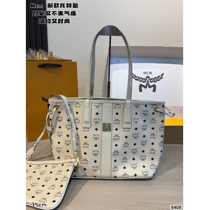 MCM aaa quality Handbags in 231240